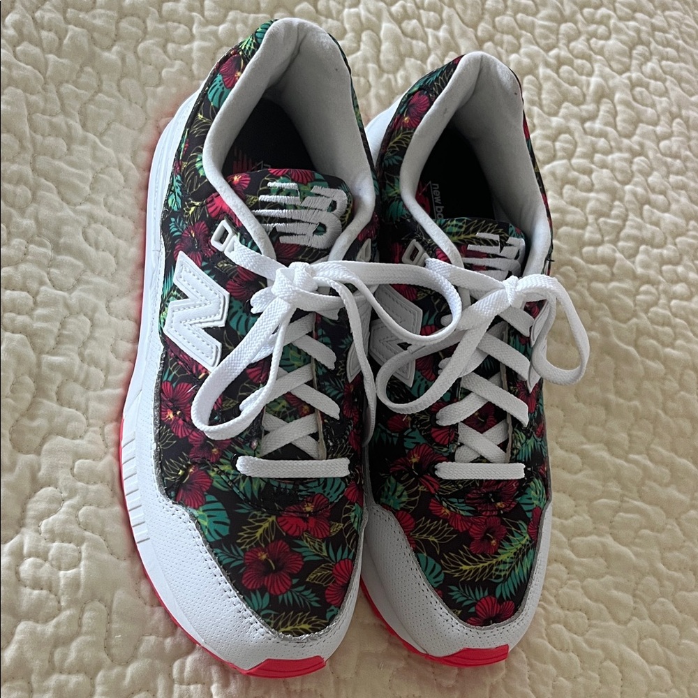 New Balance Women's Floral Sneakers - Black, Red, and Green W530TCA